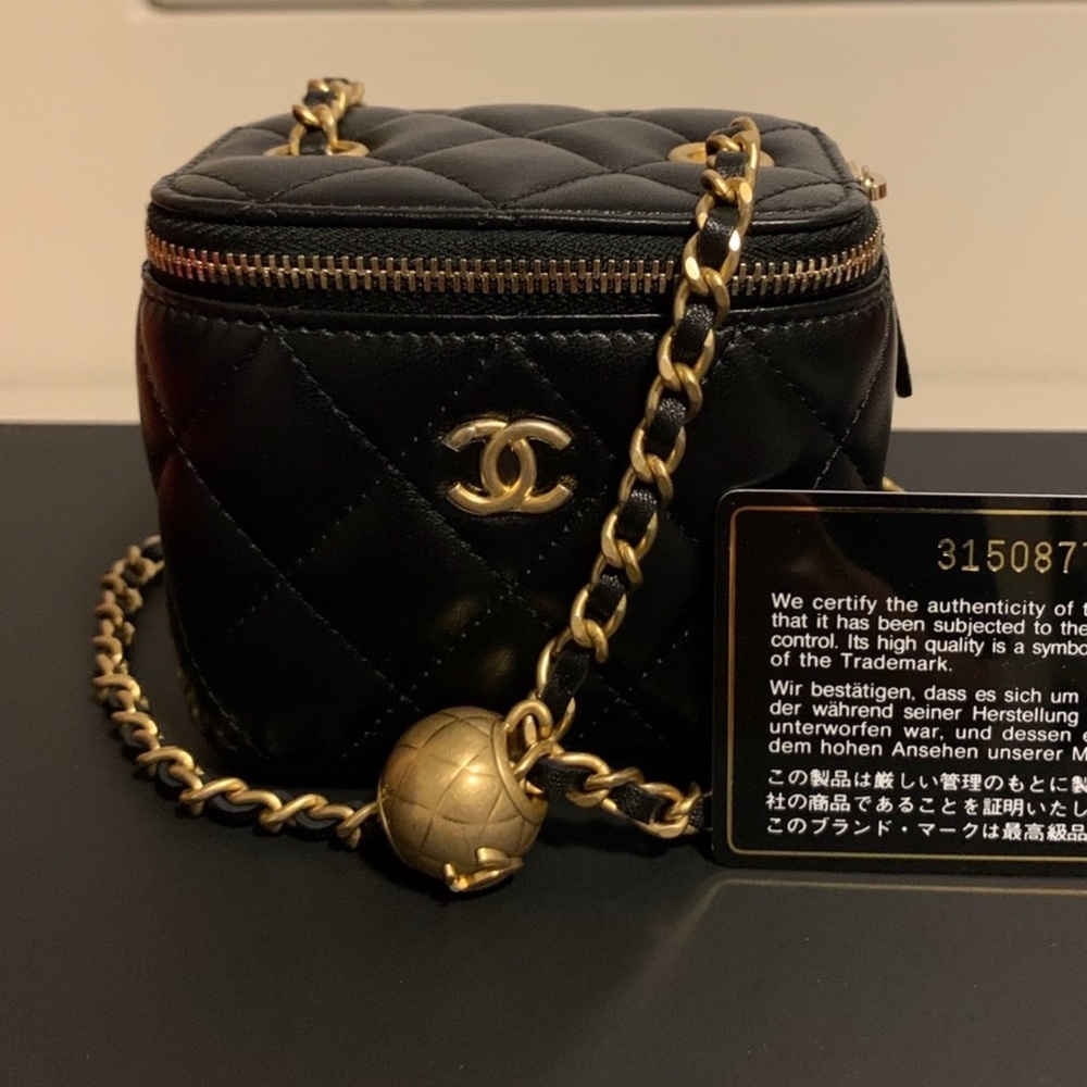 CHANEL MINI PEARL CRUSH VANITY